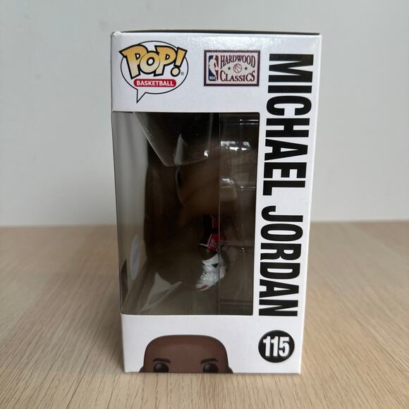 Michael Jordan Funko Pop 115 Dream Team - New In Box - Picture 2 of 4